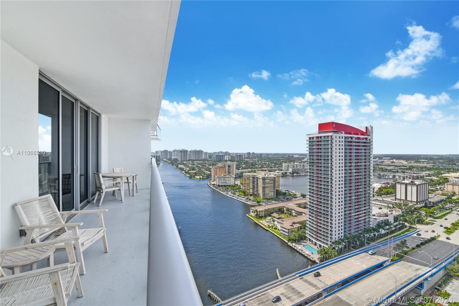 1ad5be0d-331 4010 S Ocean Dr # R1406, Hollywood FL 33019 — #A11066530