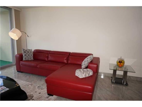 19370 COLLINS AV SEASONAL # 1611, Sunny Isles Beach FL 33160 — #A2208837