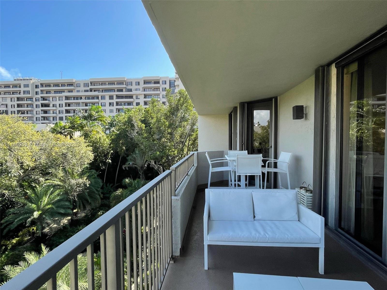 83dcefb7-465 101 Crandon Blvd # 473, Key Biscayne FL 33149 — #A11165253