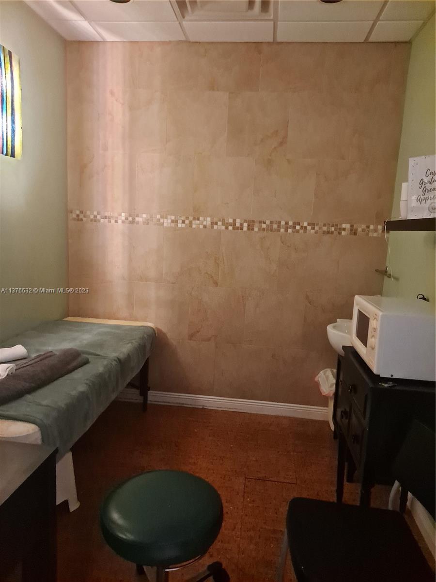 84b12bae-2 4651 N State Road 7 # C, Coral Springs FL 33073 — #A11376532