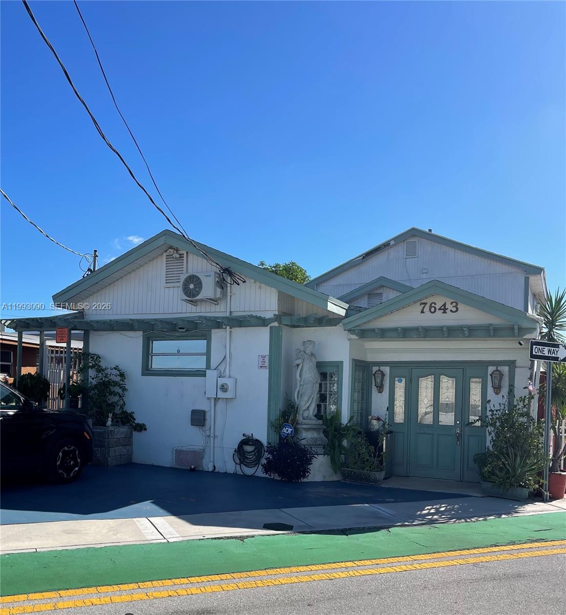 f3b61b38-191 7643 NW South River Dr, Medley FL 33166 — #A11993090