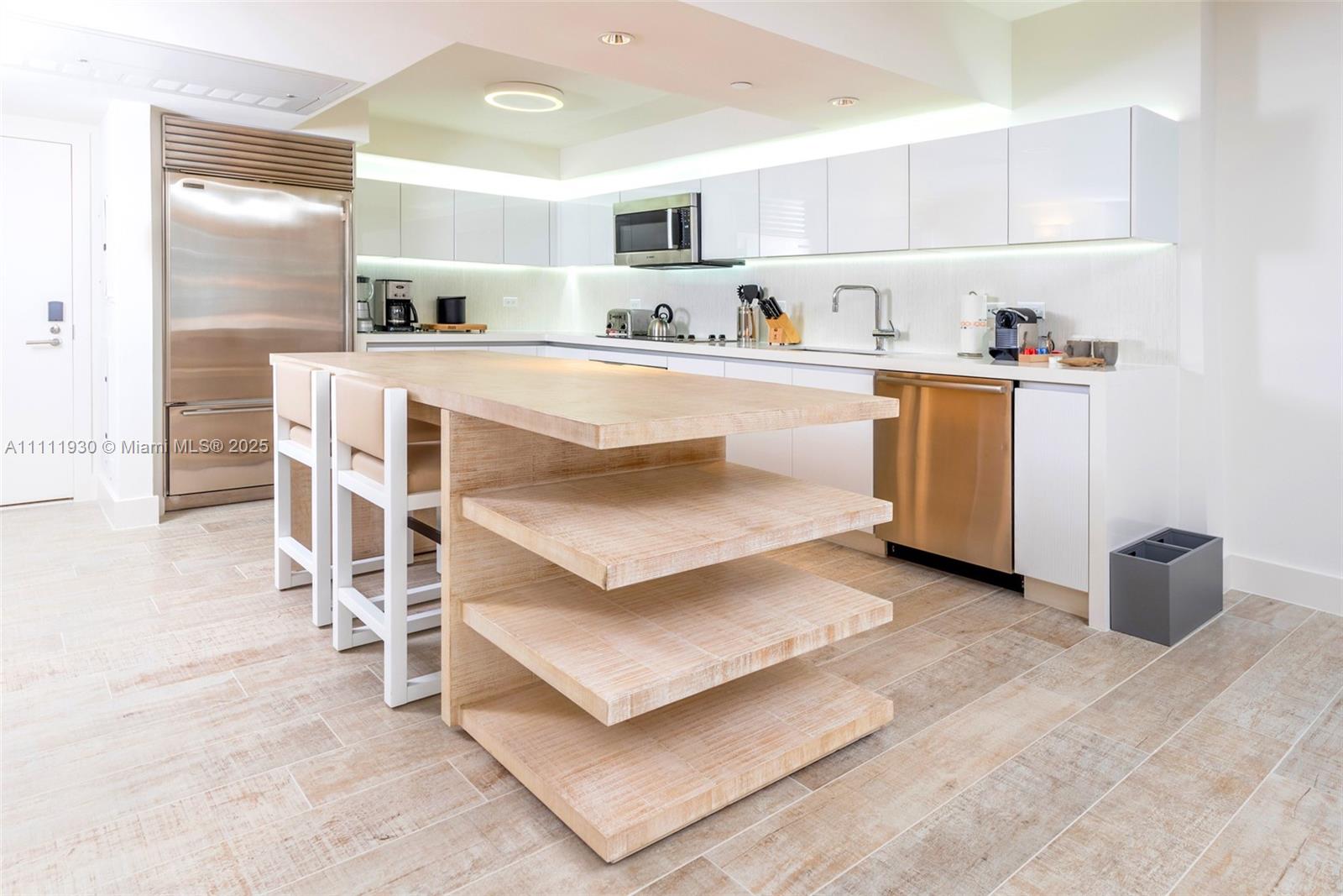 102 24th St # 1106, Miami Beach FL 33139 — #A11111930