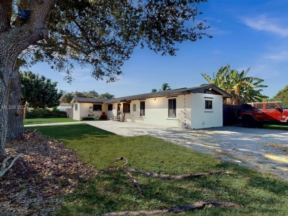 27200 SW 162nd Ave, Homestead FL 33031 — #A11711043
